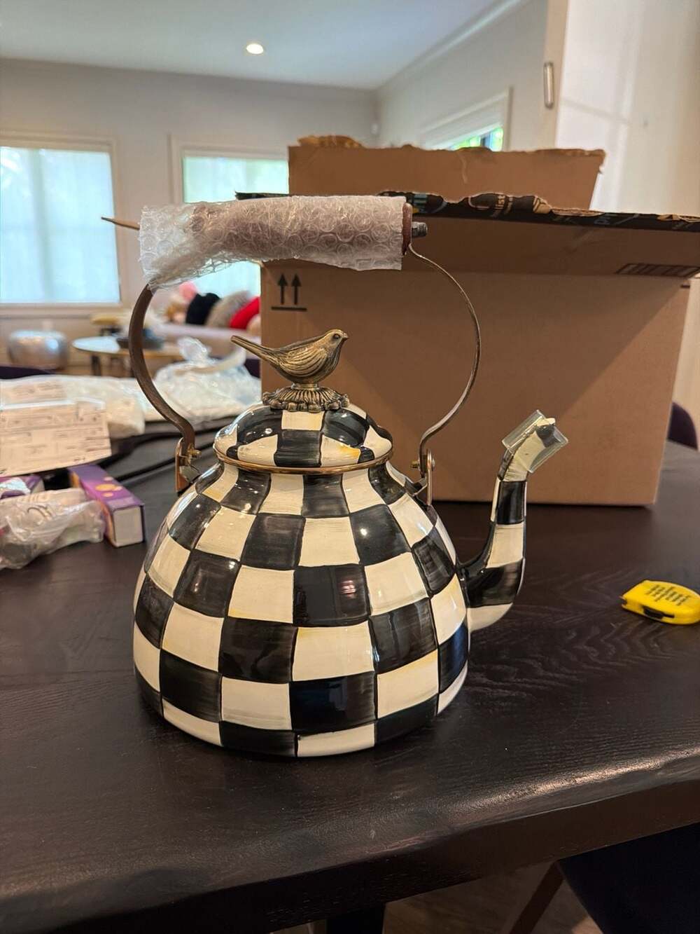 MacKenzie-Childs Courtly Check Enamel 3-Quart Tea pot w/ Bird Knob NEW w/ defect - Picture 6 of 12